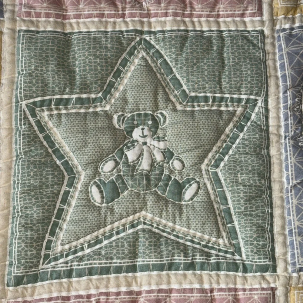 Handmade Teddy Bear Baby Quilt Pastel Crib Blanket Nursery 56x37 Vtg Cottagecore